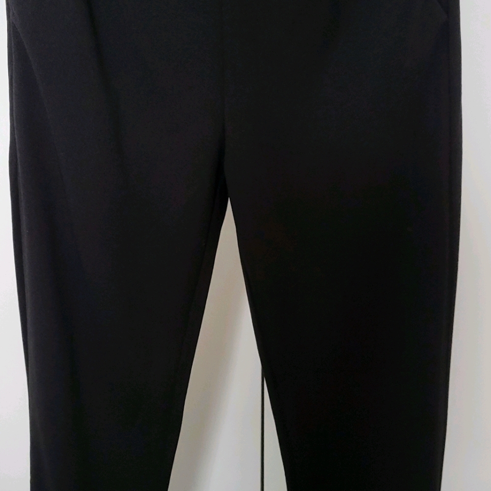 Black trousers